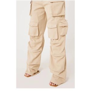 NWT Luxe to Kill Stone Denim Oversized Cargo Pocket Jeans -US 8